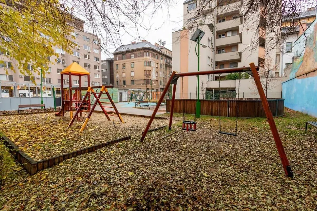 Cute Central Studio With Ac Budapest Apartment