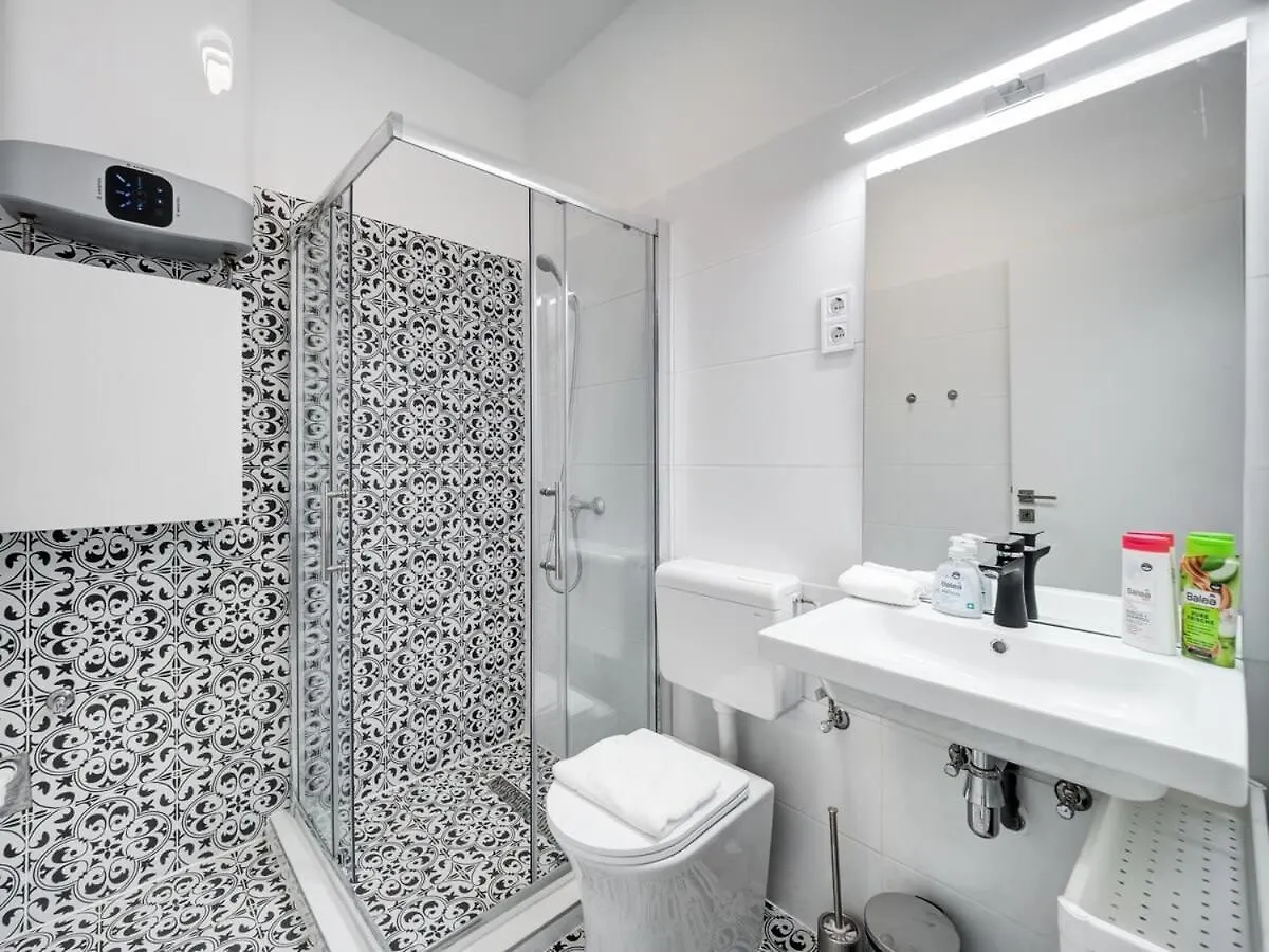 Cute Central Studio With Ac Budapest